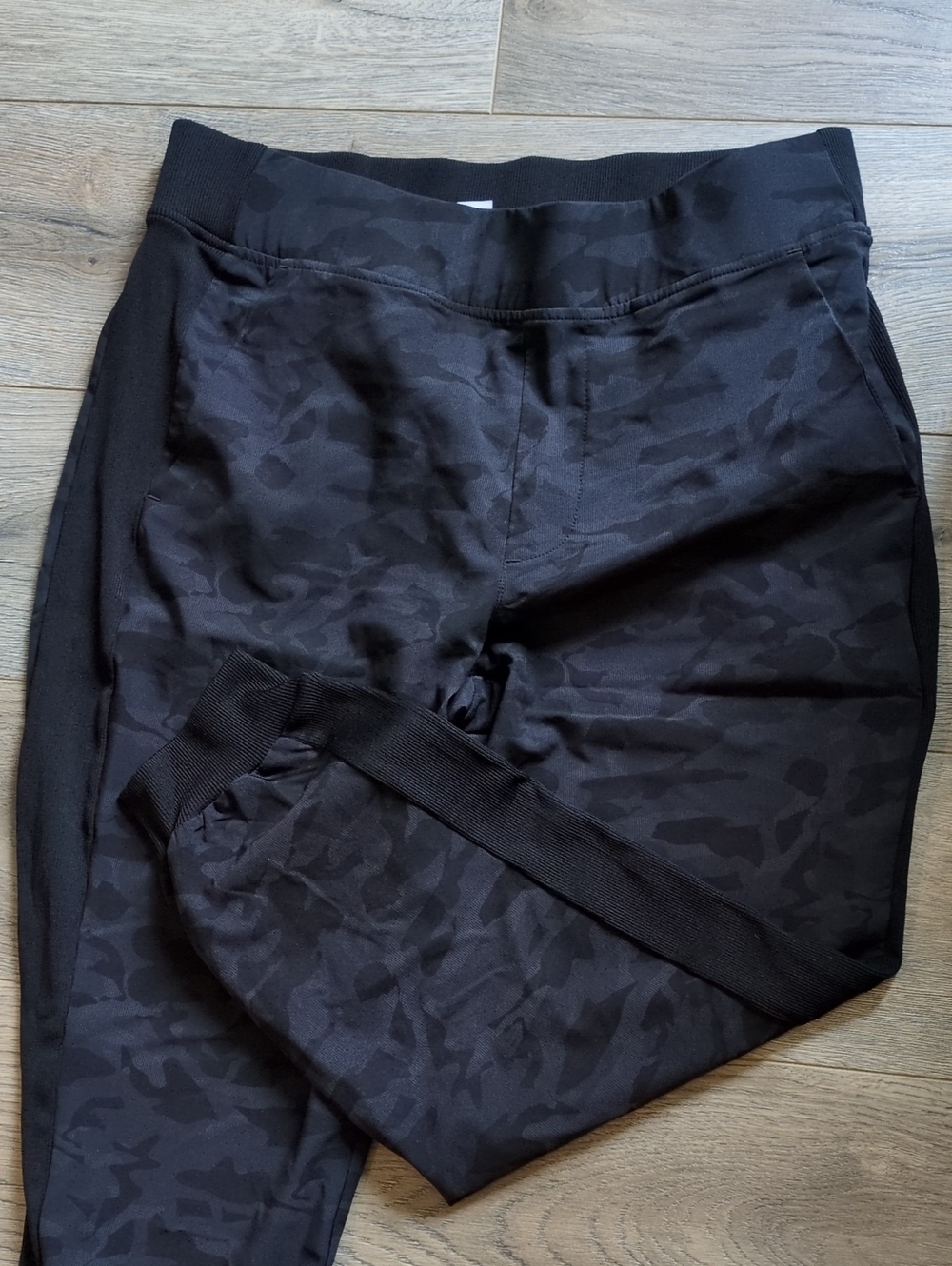 90 Degree By Reflex Black Camo Jogger Pants